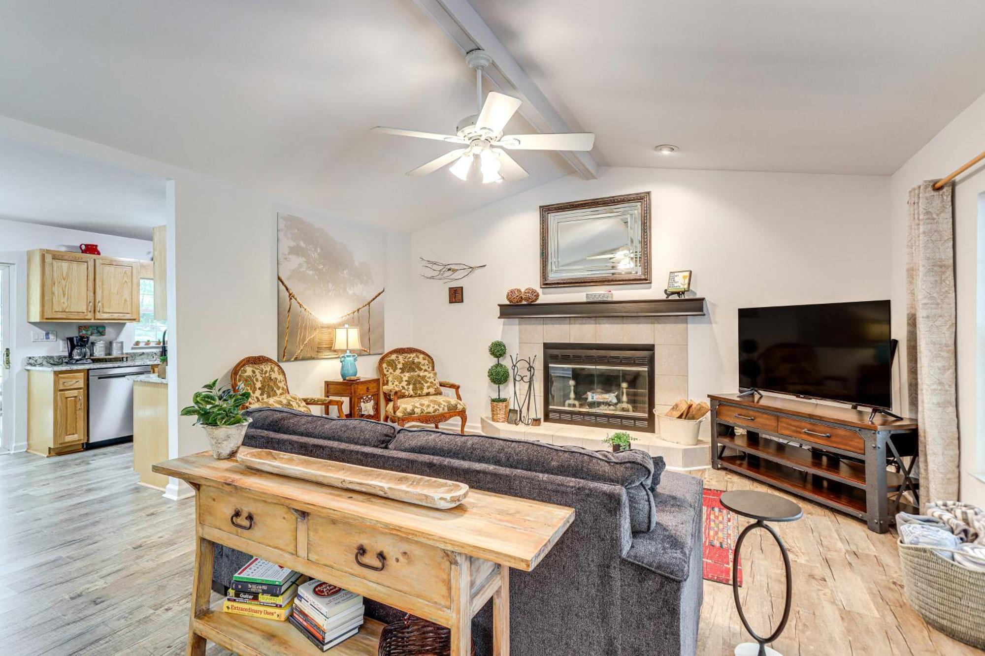 Pet-Friendly Home With Hot Tub In Blue Ridge! Kültér fotó