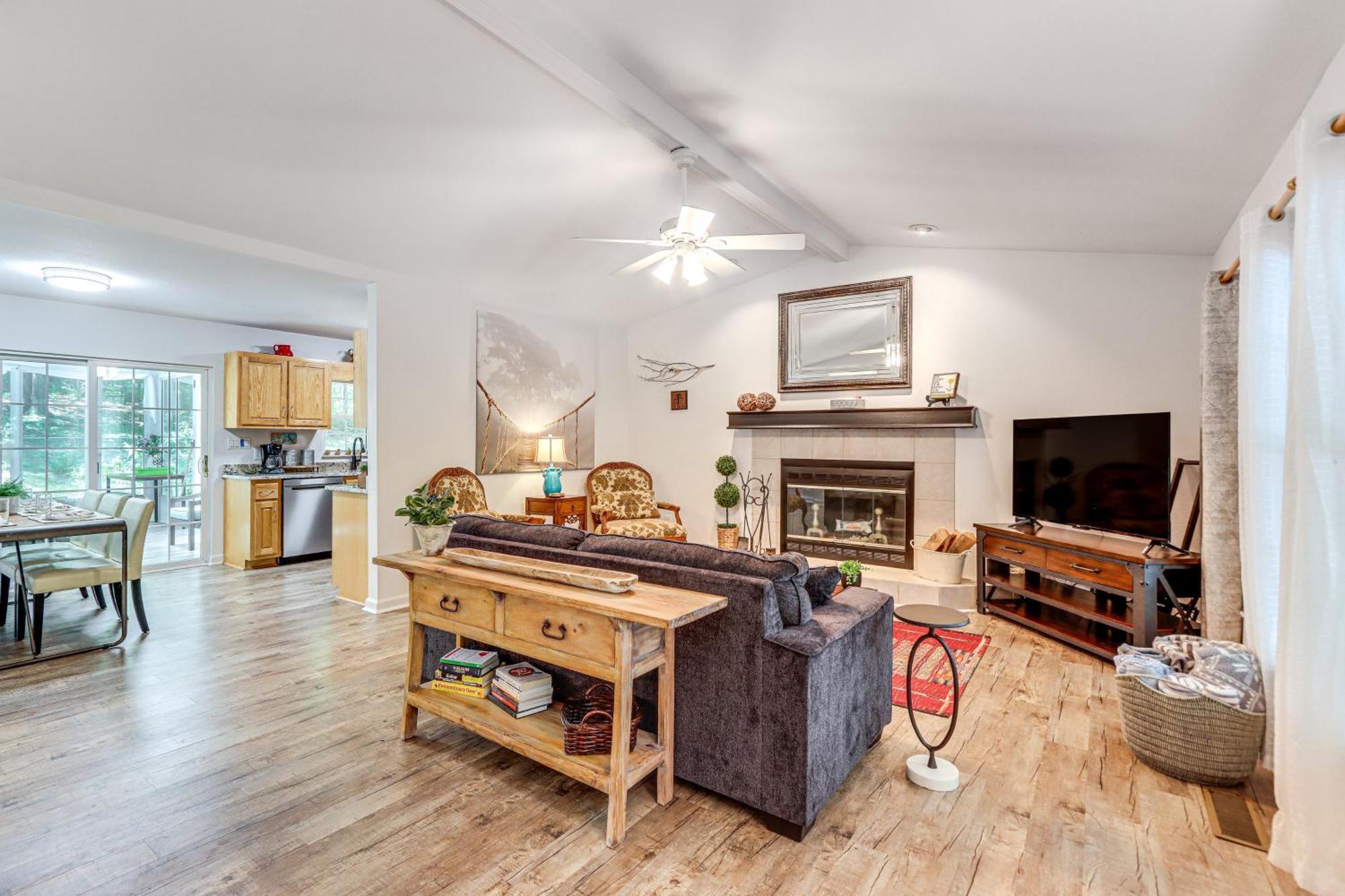 Pet-Friendly Home With Hot Tub In Blue Ridge! Kültér fotó