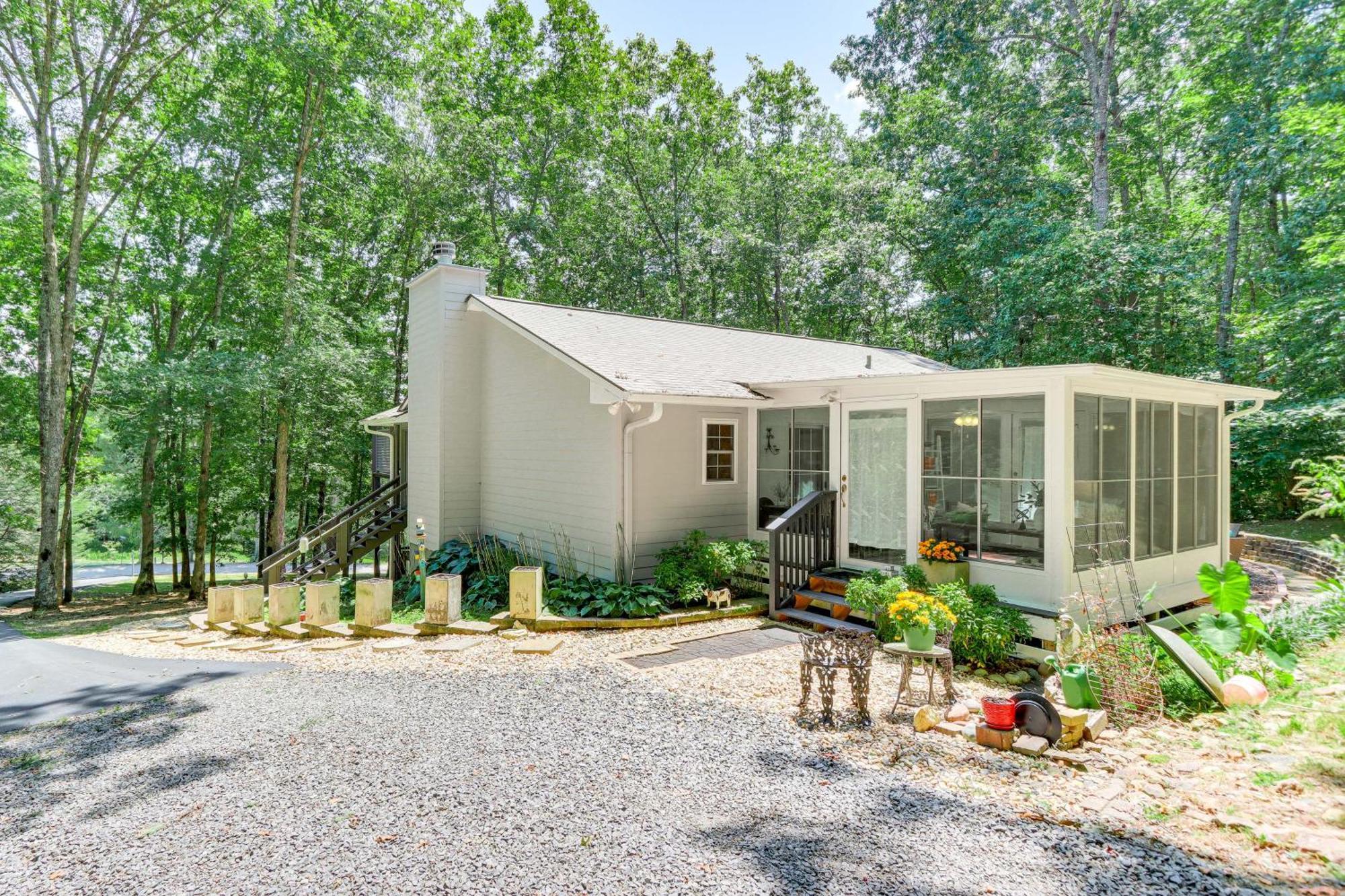 Pet-Friendly Home With Hot Tub In Blue Ridge! Kültér fotó